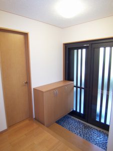 玄関まわり　リフォーム